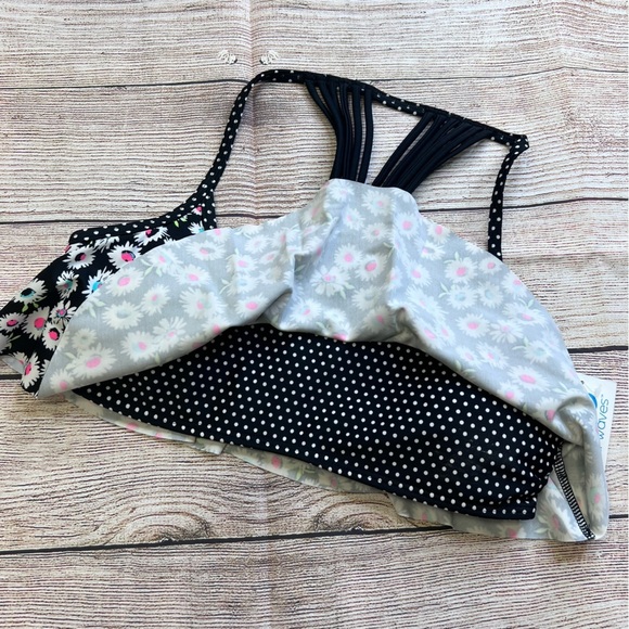 Daisy High Neck Bikini Swim Top - Picture 2 of 4